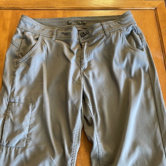 Prana Roll Up Hiking Pants Size 10 - Picture 2 of 13